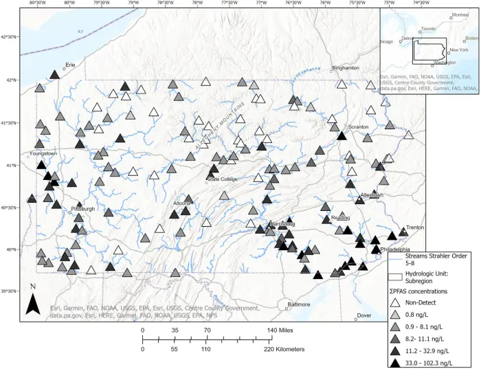 A map of Pennsylania with triangles on it.