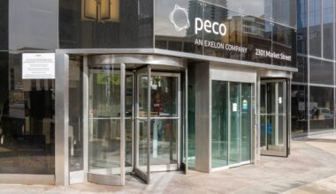 PECO union members vote to authorize strike