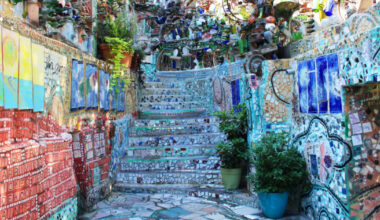 Philadelphia’s Magic Gardens Are an Altar to Art and Whimsy