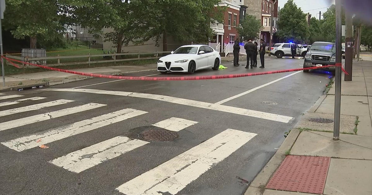 1 dead after apparent shootout in Philadelphia's Strawberry Mansion neighborhood, police say