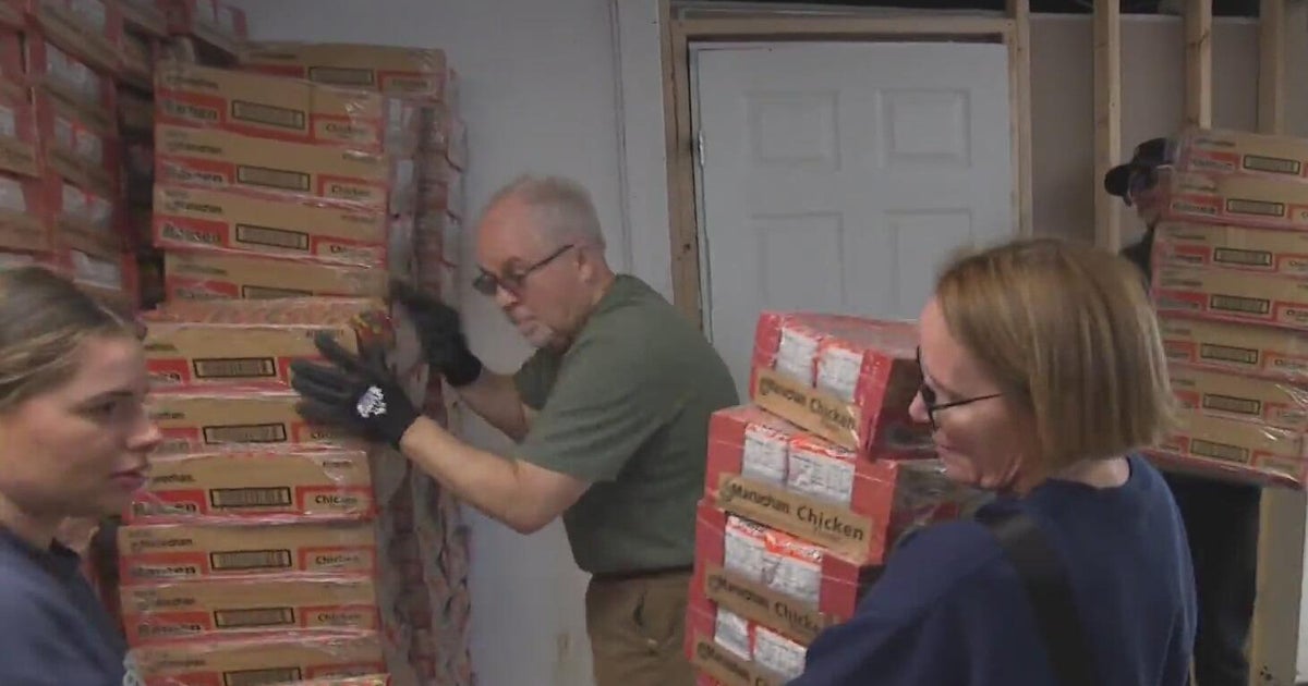 Pittsburgh-area man who went viral for front yard food pantry launches mission to feed kids over summer break