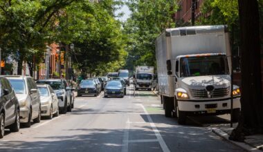Philadelphia aims to expand delivery loading zones