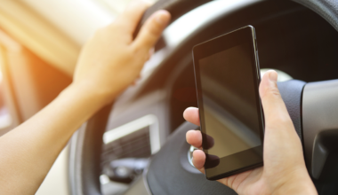 Pennsylvania police can cite drivers who pick up their phones