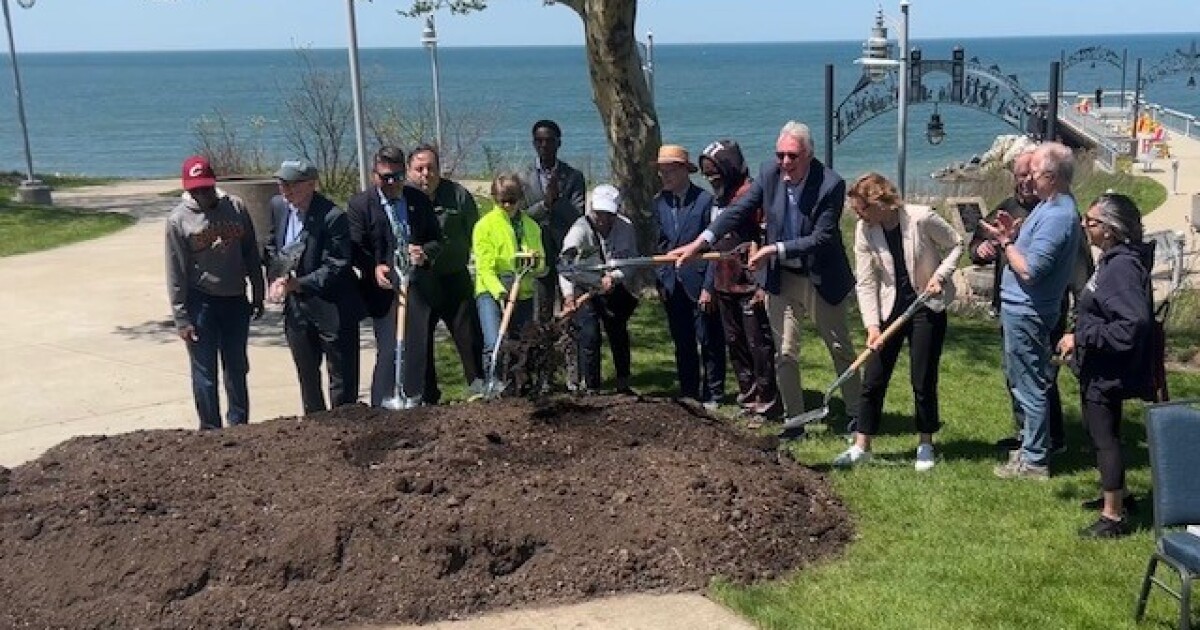 Dirt flies as leaders mark start of construction on new trail along Lake Erie