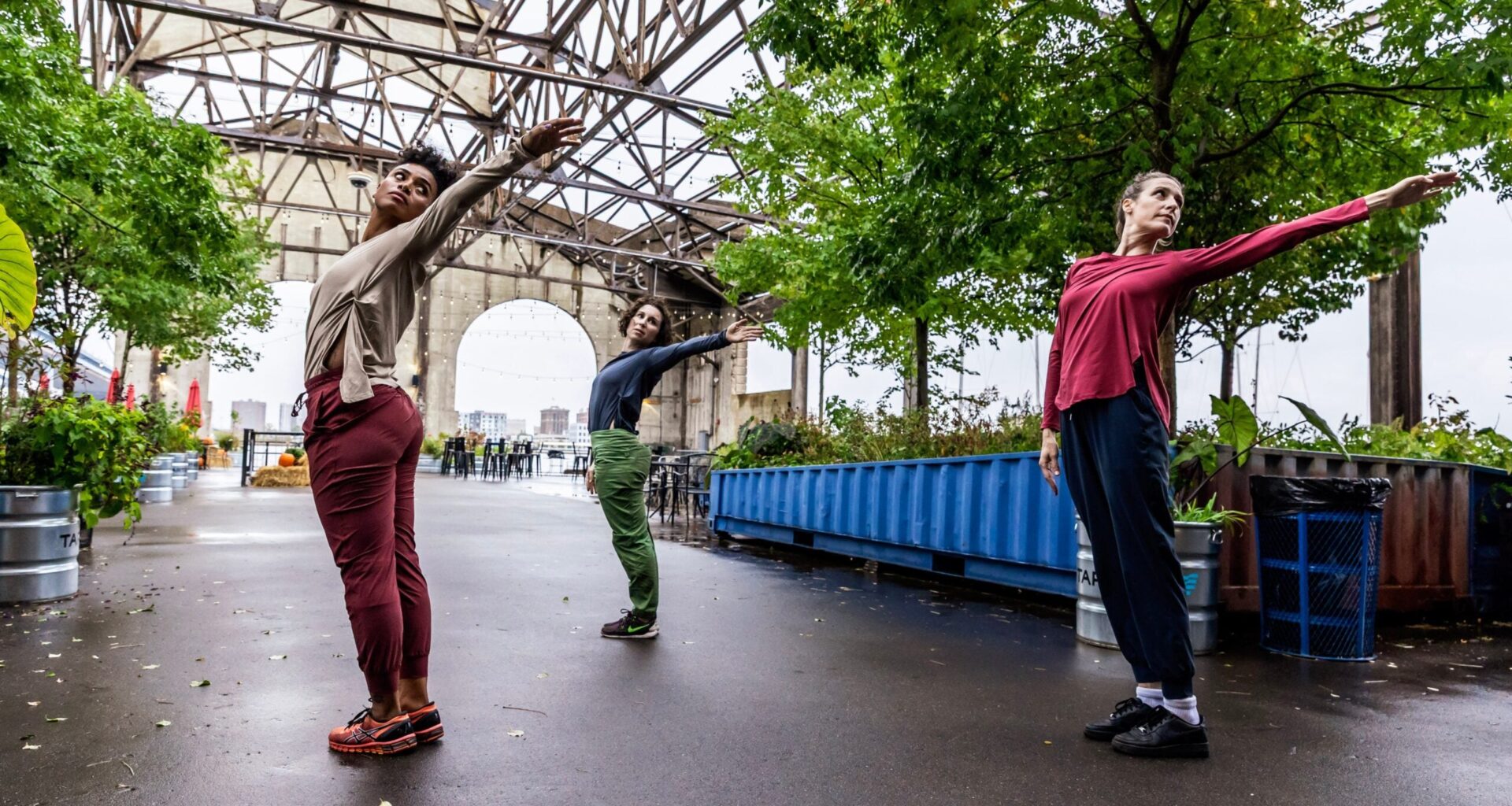 Philly's Wild Horizon festival plants a flag for circus