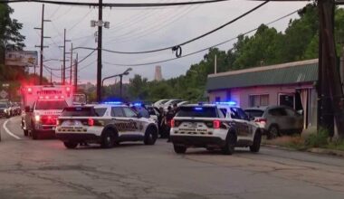 Suspect crashes car into building across from Page's in Pittsburgh's South Side