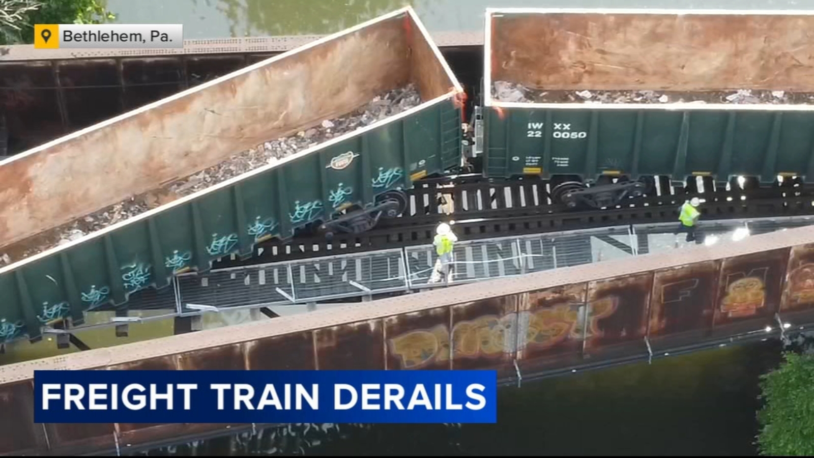 Freight train derails on bridge over the Lehigh River in Bethlehem, Pa.