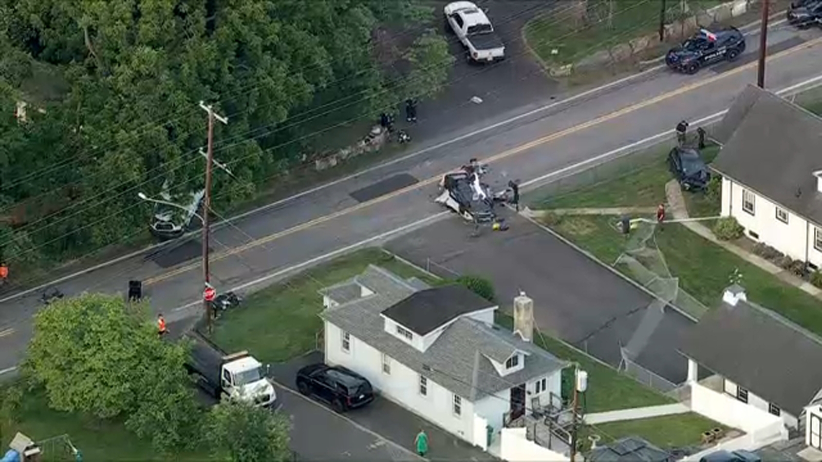Crash involving multiple vehicles leaves 1 dead in Bensalem Twp., Pa.