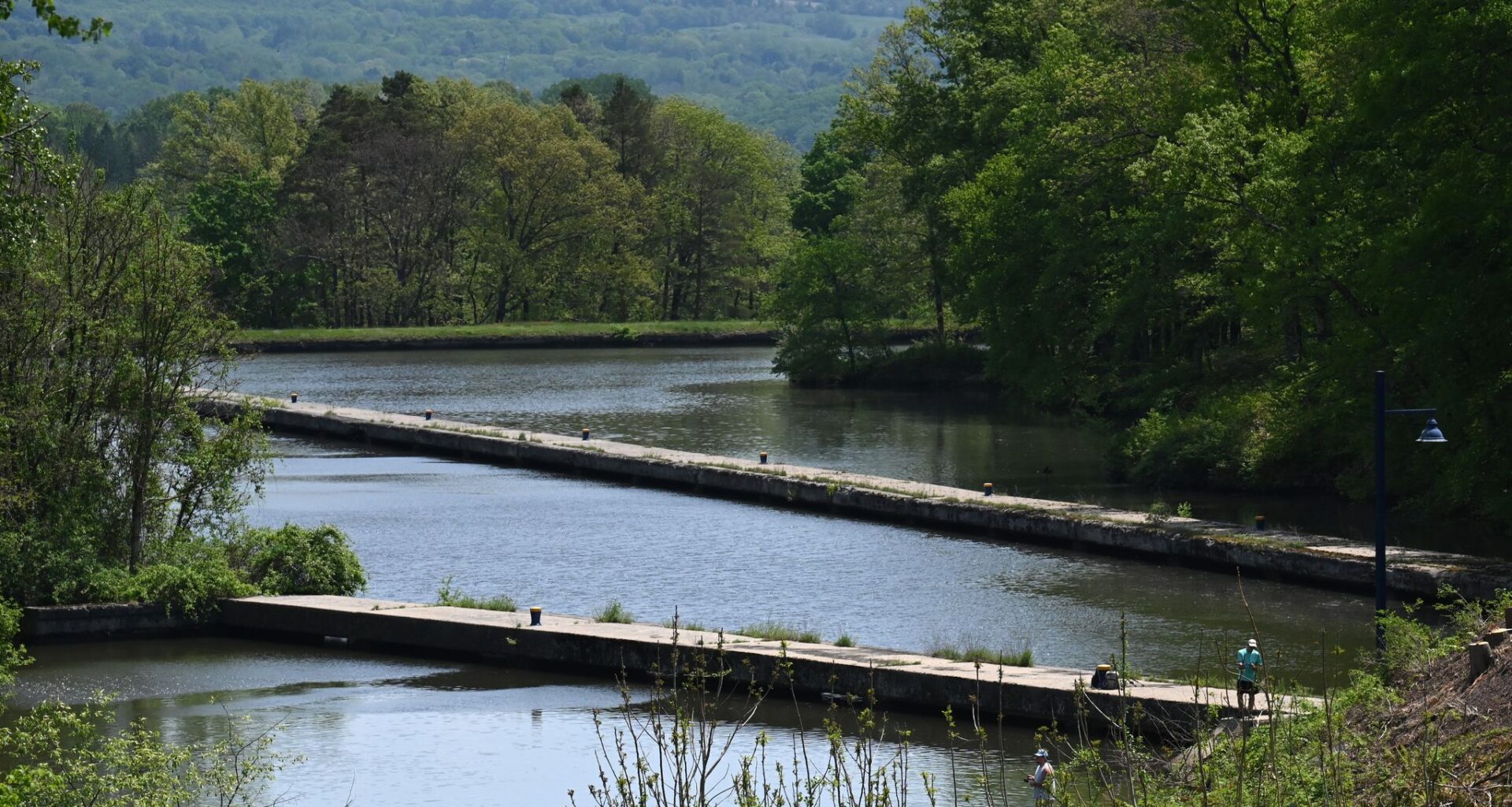 Erie Canal temporarily closes at Waterford Flight