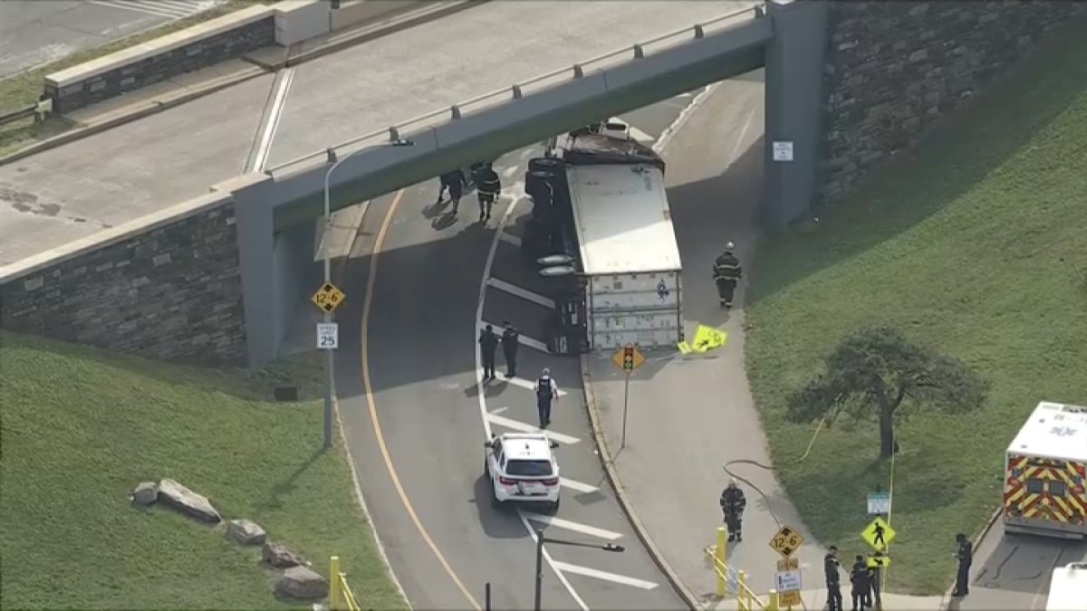 Tractor trailer overturns near Philadelphia Museum of Art – NBC10 Philadelphia