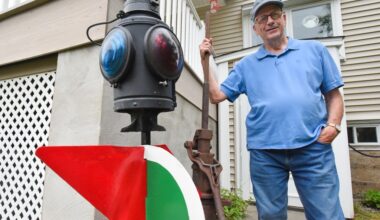 Railfans revel in reunion of Big Boy locomotives at Steamtown in Scranton