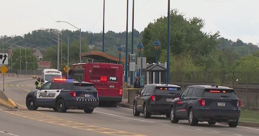 Man arrested, charged in connection with stabbing on Pittsburgh Regional Transit bus
