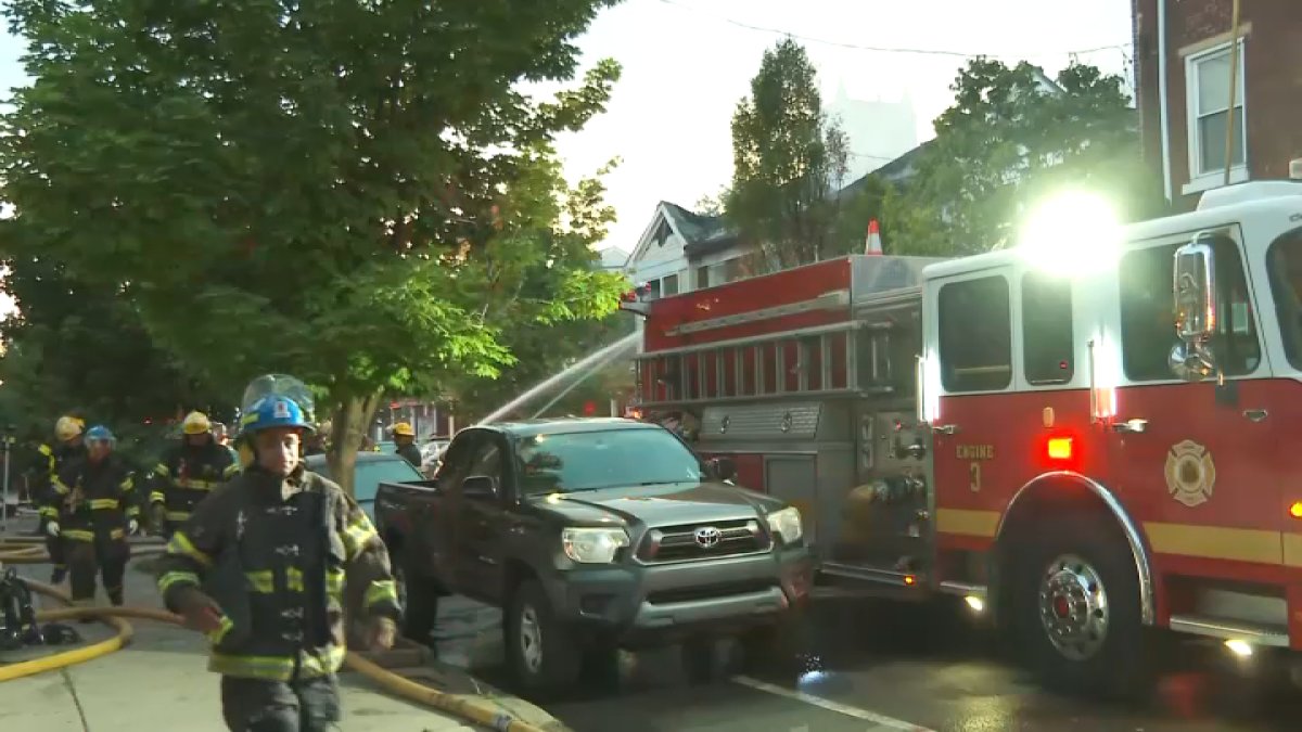 Fire damages multiple rowhomes in Philadelphia’s Queen Village – NBC10 Philadelphia