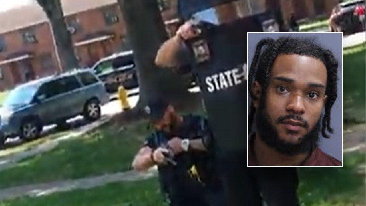Video shows armed man holding 2-year-old hostage in Pennsylvania standoff