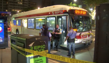Man stabbed during fight on SEPTA bus in Center City – NBC10 Philadelphia