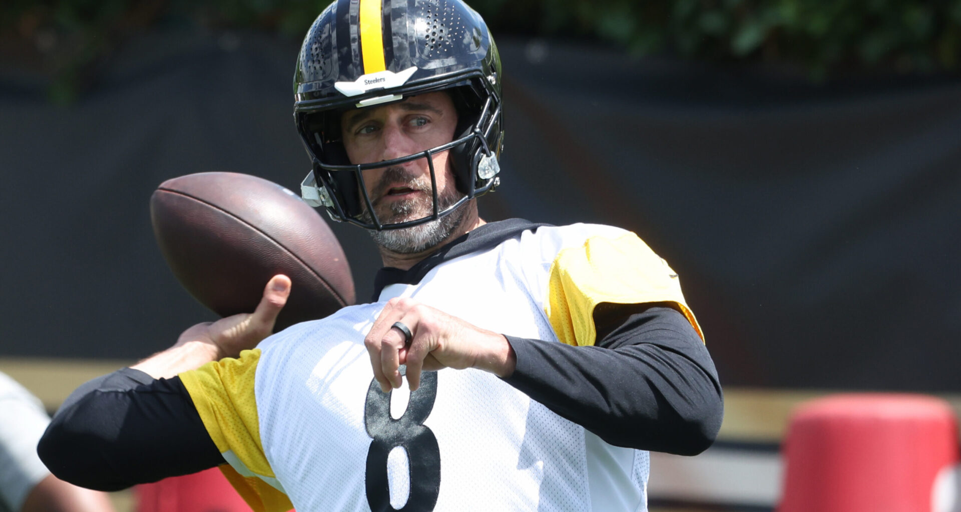 ESPN just threw a massive amount of disrespect at the Pittsburgh Steelers in way-too-early 2026 NFL power rankings