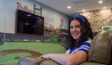South Jersey artist creates unique Phillies mural in her parents' basement
