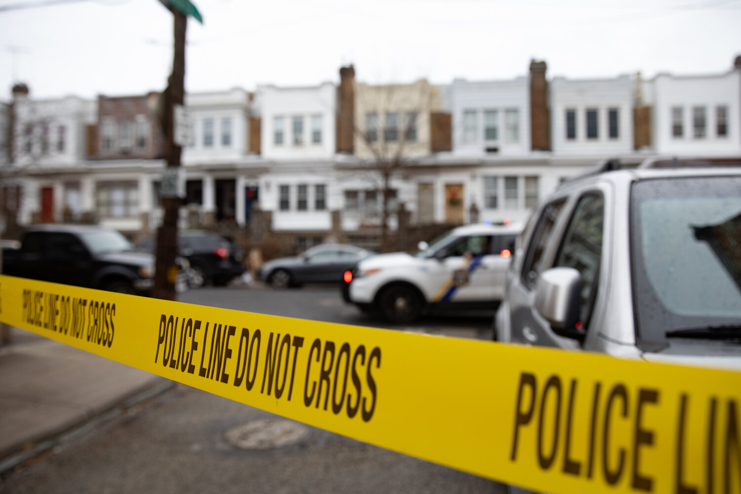 Man killed, 3 police officers wounded in Wynnefield shootout