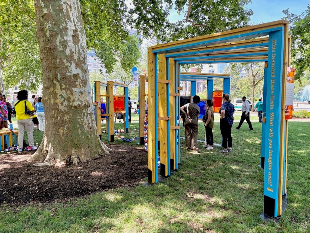A tunnel of square arches at Sister Cities Park