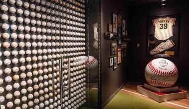 Pirates unveil new Legacy Hall at PNC Park