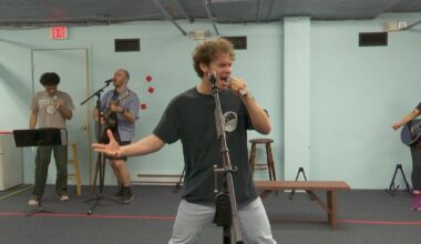 What if Benjamin Franklin was portrayed as a rock star? This Philadelphia musical aims to do that.