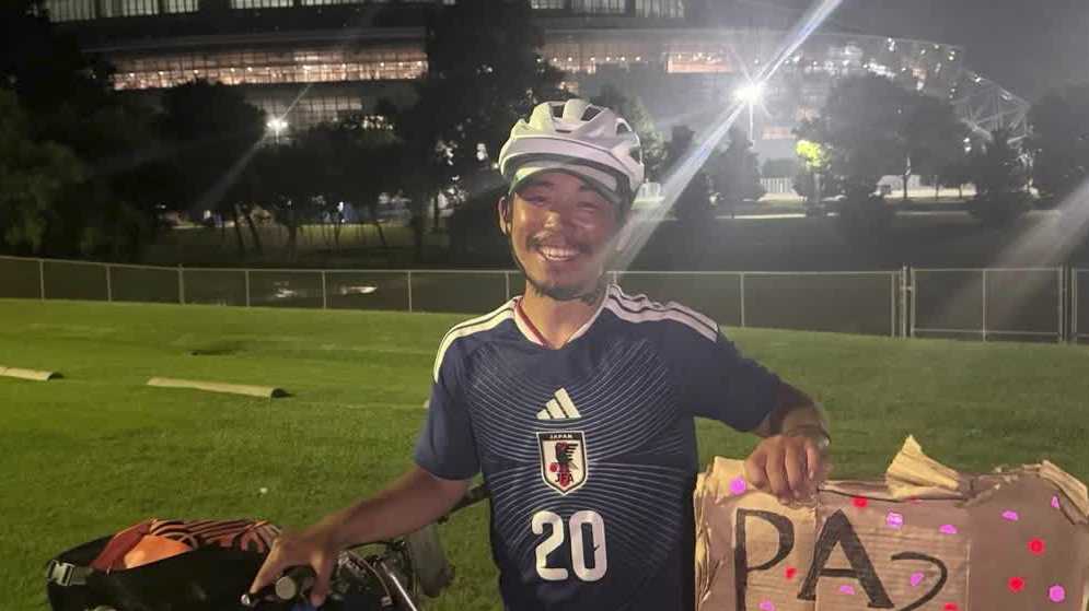 Western PA student bikes 1,200 miles to Texas for World Cup match﻿