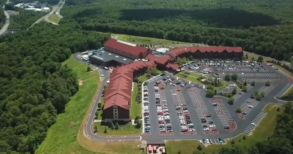 Child hospitalized after being pulled from Great Wolf Lodge pool | Monroe County Area