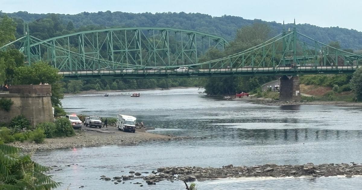 Water rescue underway in Delaware River in Easton | Easton Area