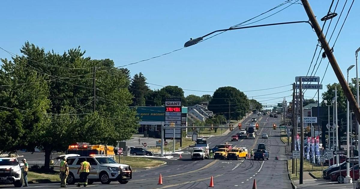 One injured in crash, low wires on Lehigh Street cause traffic backups in Salisbury Twp. | Allentown Area