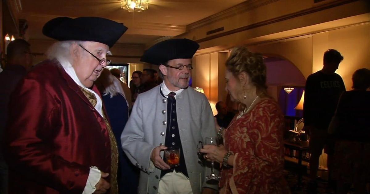 Sold-out 'Liberty and Lanterns' event transforms Historic Hotel Bethlehem into colonial tavern | Bethlehem Area