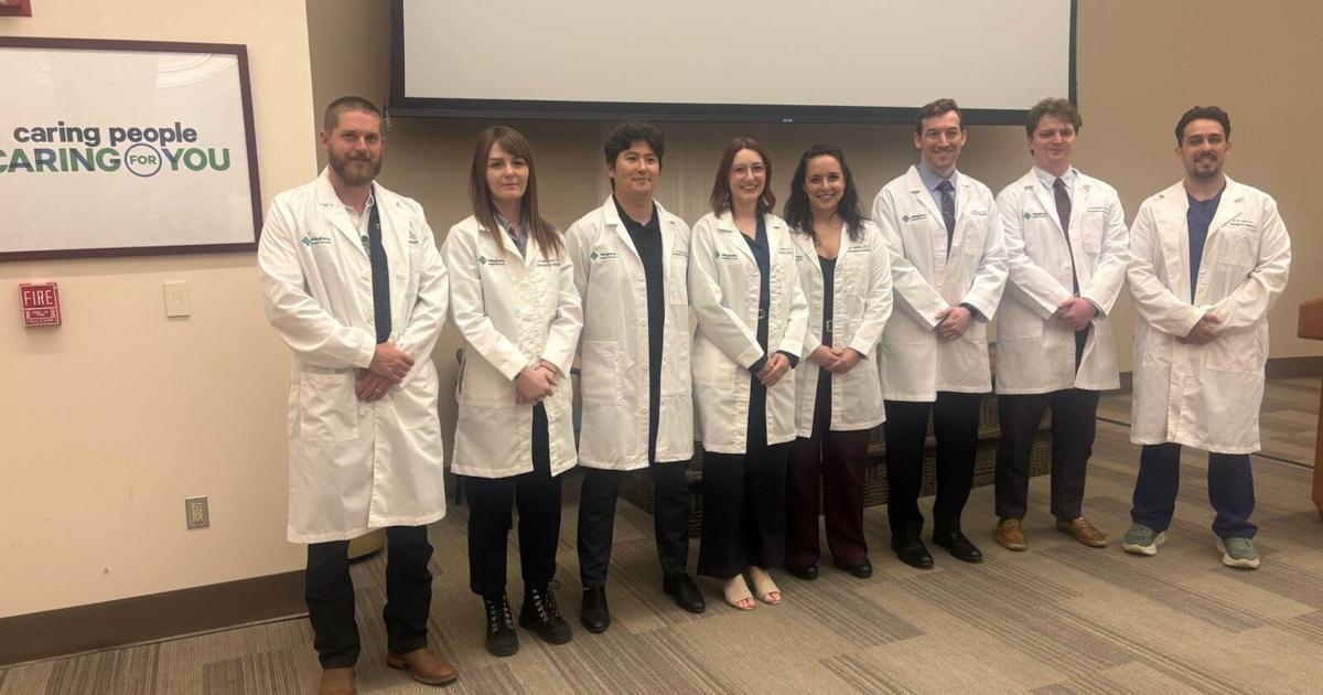 Saint Vincent Hosts White Coat Ceremony for New Residents | News