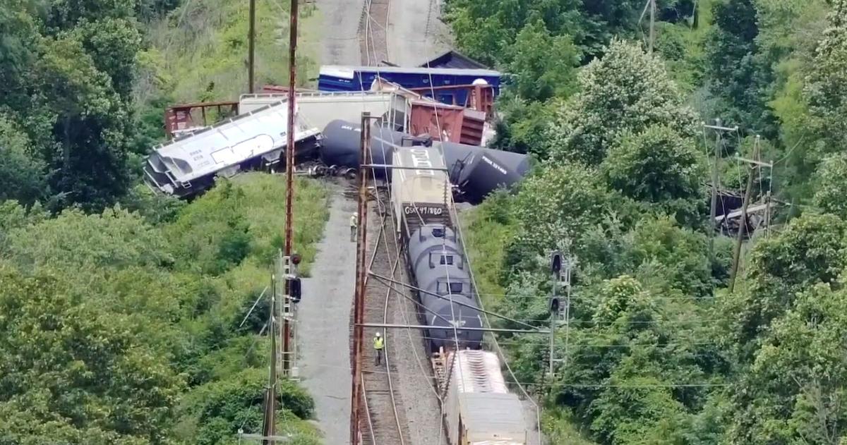 Train derails in Bensalem; Shelter-in-place lifted by police | Southeastern Pennsylvania