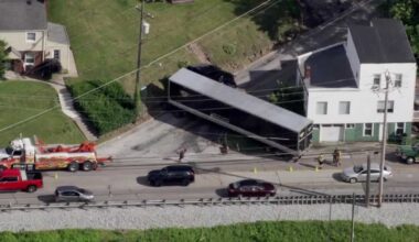 Tractor-trailer stuck after making wide turn in Castle Shannon