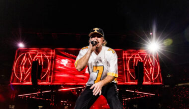 VIDEO: Morgan Wallen Snatches Security Guard's Phone During Concert in Pittsburgh