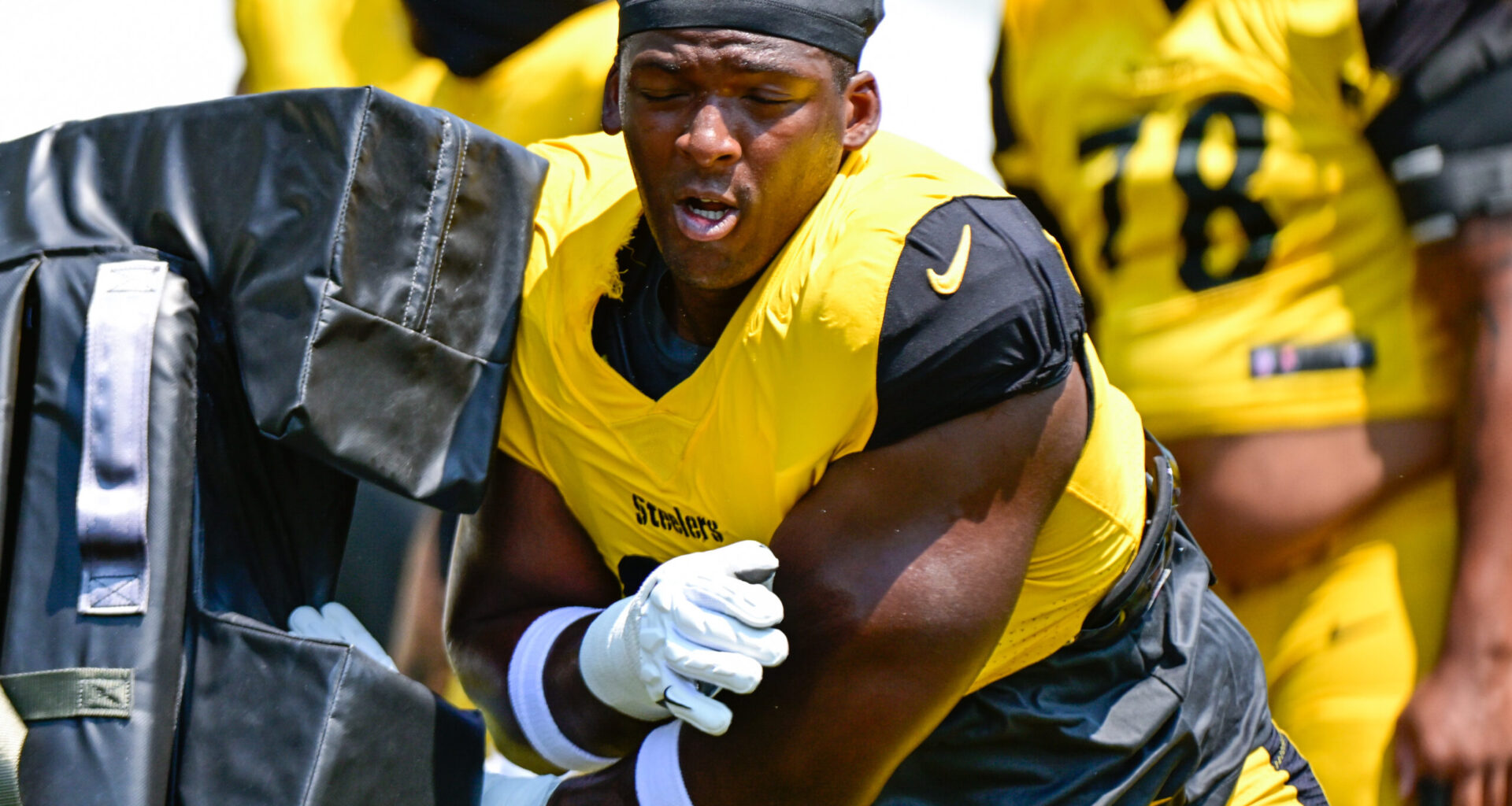 WATCH: Three Steelers Put in Work with Pass Rush Specialist