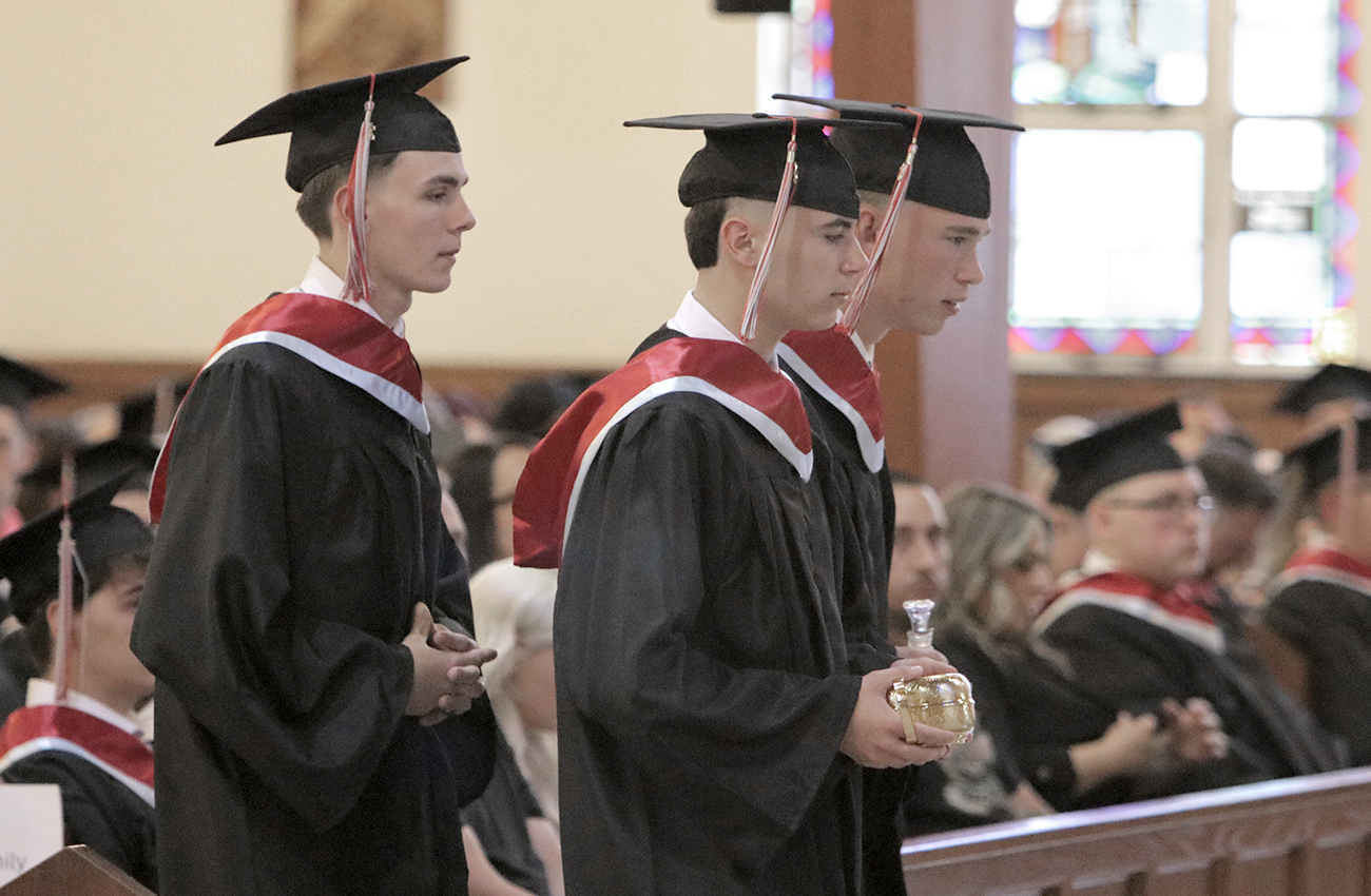 Father Judge Seniors Gather for Baccalaureate Mass in Philadelphia