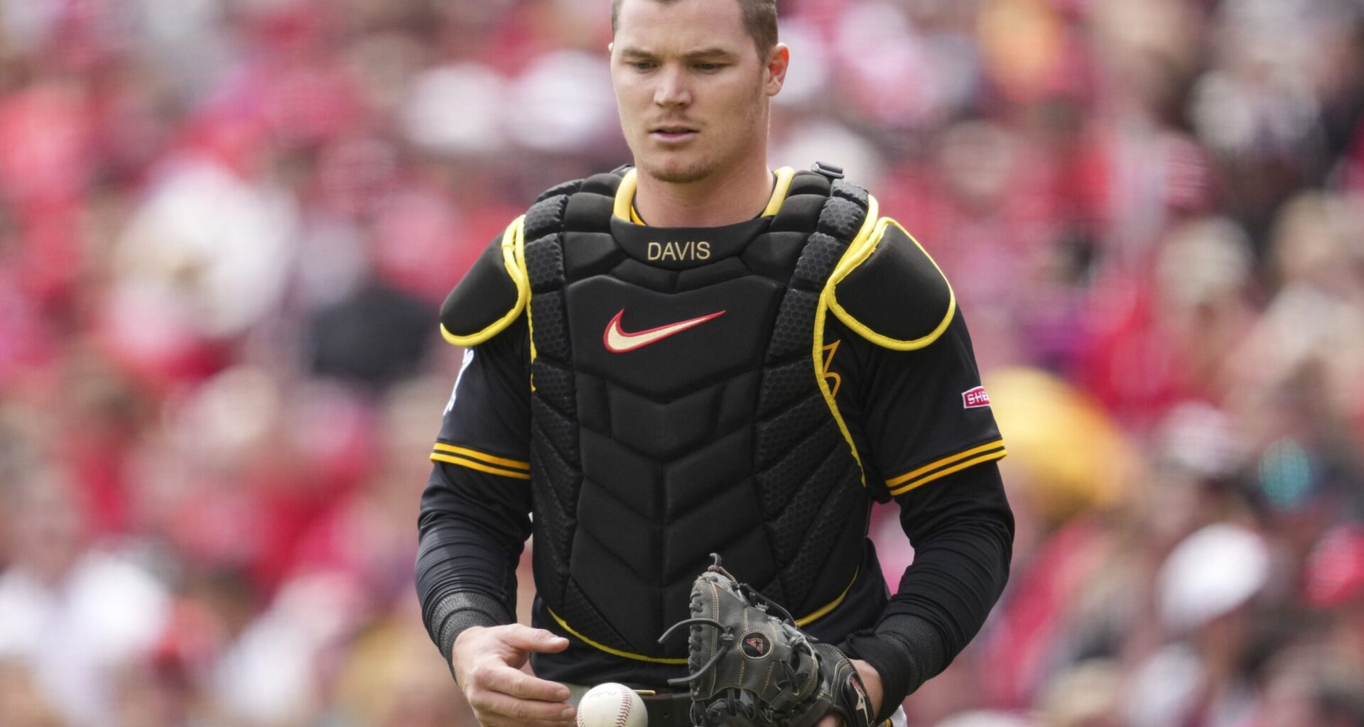 Pirates Roster Moves: Flores Recalled, Davis Placed on Paternity