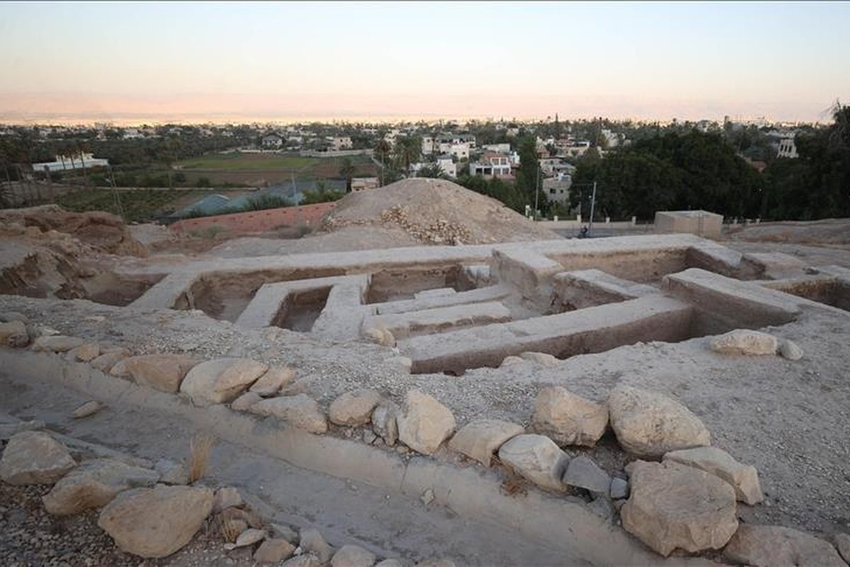 Israeli occupation seizes 300 dunums of land east of Bethlehem