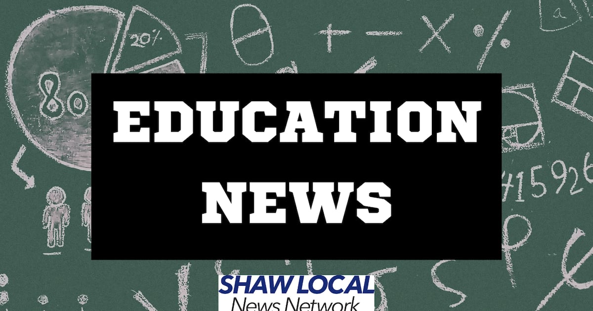 Amboy, Erie students graduate from Monmouth College – Shaw Local