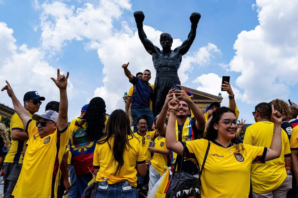 Pennsylvania warns World Cup teams not to fall victim to Rocky Statue curse