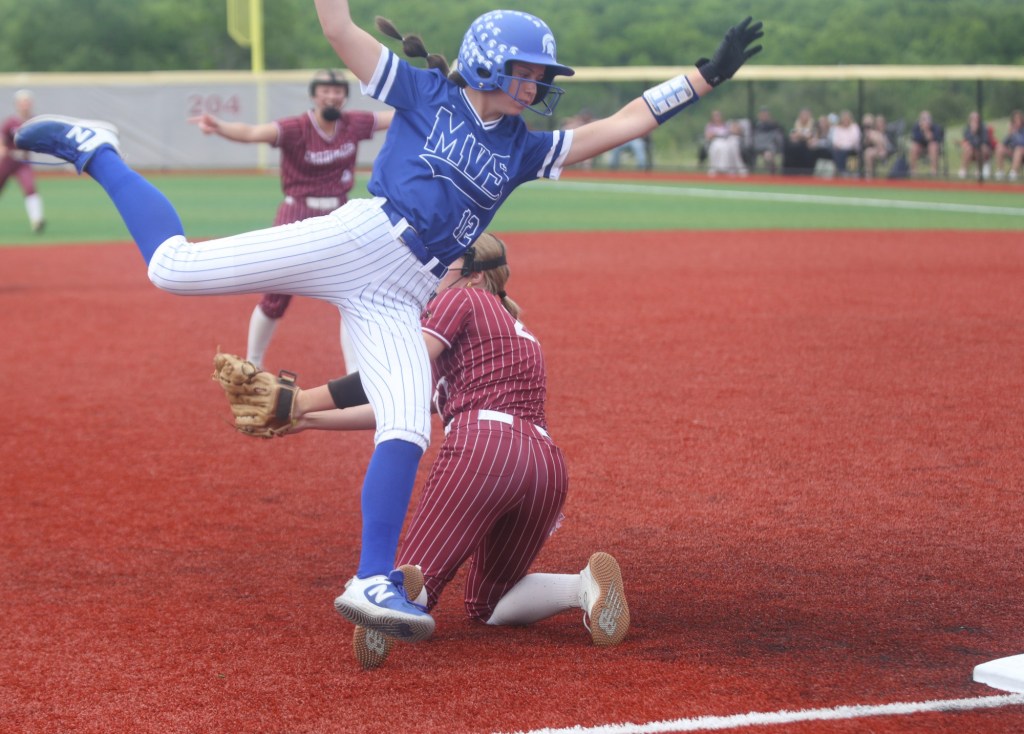 PIAA SOFTBALL: Mid Valley falls to Pine Grove in 3A semis – Scranton Times-Tribune