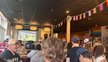 Soccer fans pile into Philly sports bars to cheer on Team USA in World Cup