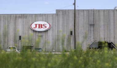 JBS to Close Pennsylvania Beef Plant Amid Cattle Shortage