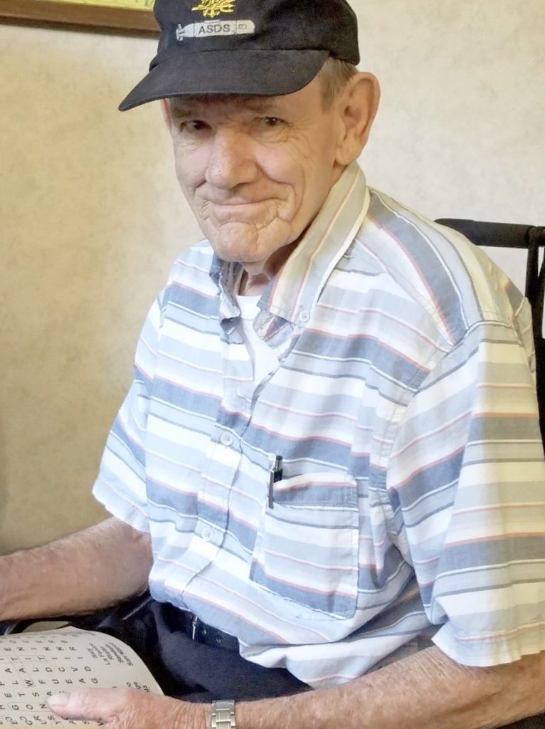 Leo Elwood Knode – The Taylorsville Times