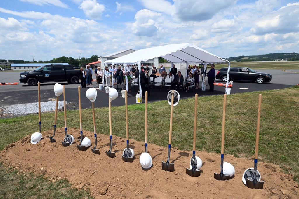 Reading Regional Airport leaders break ground on new hangars