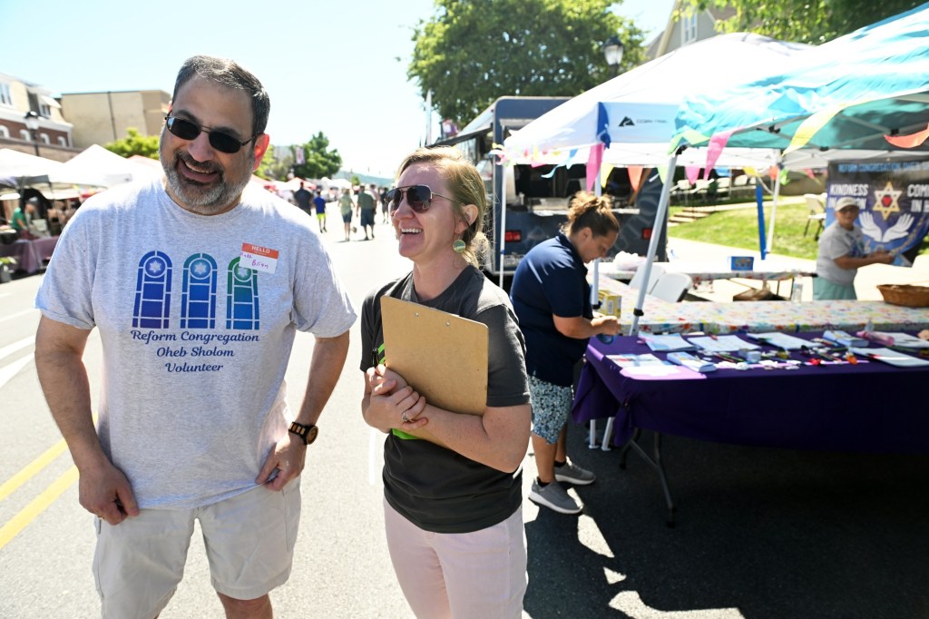 Jewish and Christian congregations team up to provide "respite" at West Reading Arts on the Avenue