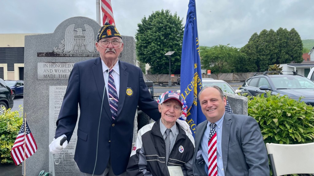 Memorial Day service in Olyphant by American Legion Post 327 – Scranton Times-Tribune