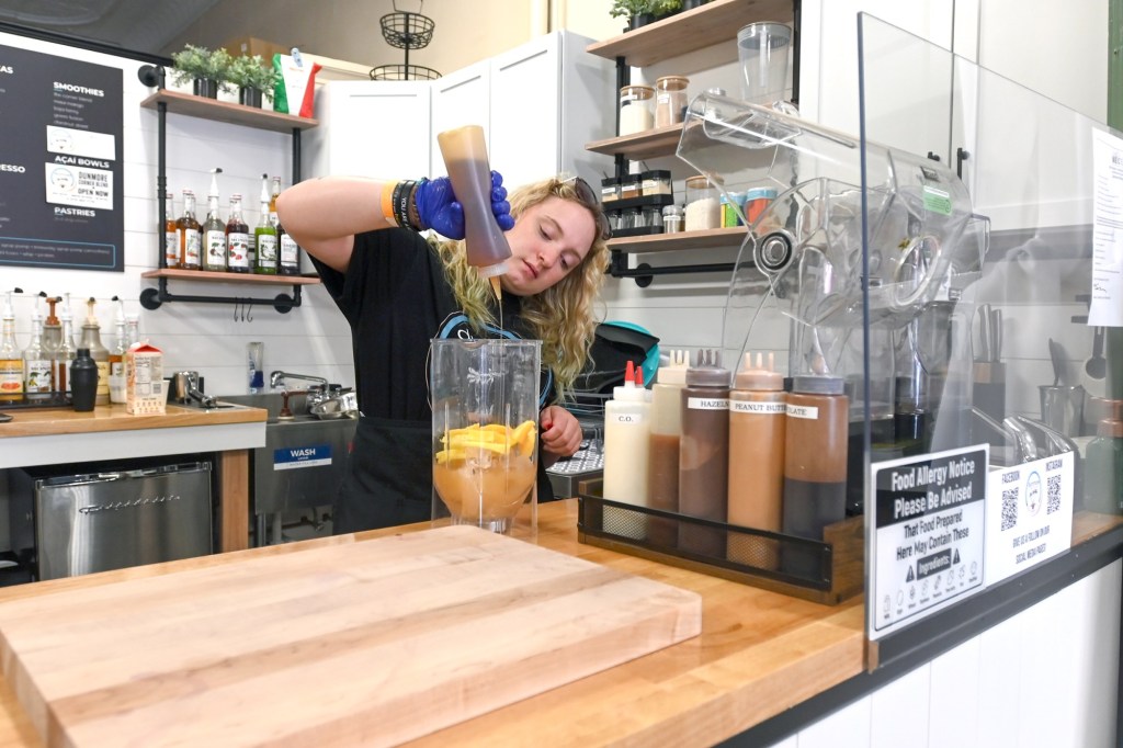 Dunmore Corner Blend brings coffee, smoothies to borough