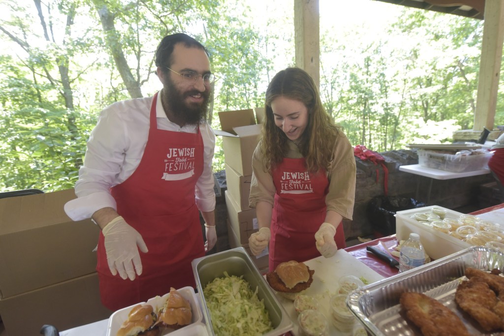 Everything from brisket to babka at Jewish Food Festival