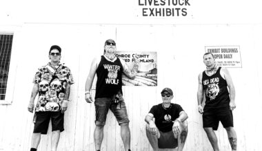 SONG PREMIERE: Scranton punk rockers Old Daggers sing of sentimental trouble in 'Curbside Choir'
